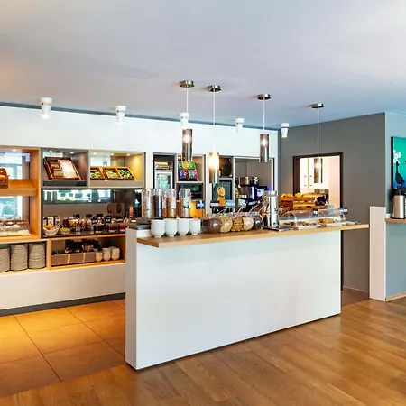 Hotel Goettingen-city 3*