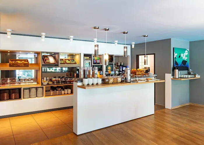 Hotel Goettingen-city 3*